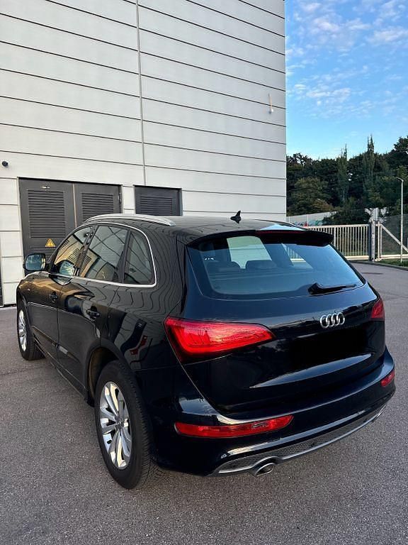 Schwarz Gebraucht 2013 Audi Q5 Ambiente SUV | 12.900 € (Guter Preis) - Bild 1/4