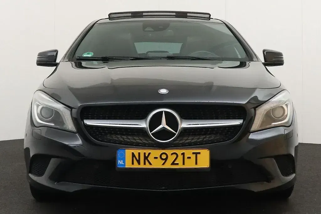 Gebraucht Mercedes CLA220 Shooting Brake AMG 177 PS (130 kW) 2016 Schwarz Kombi