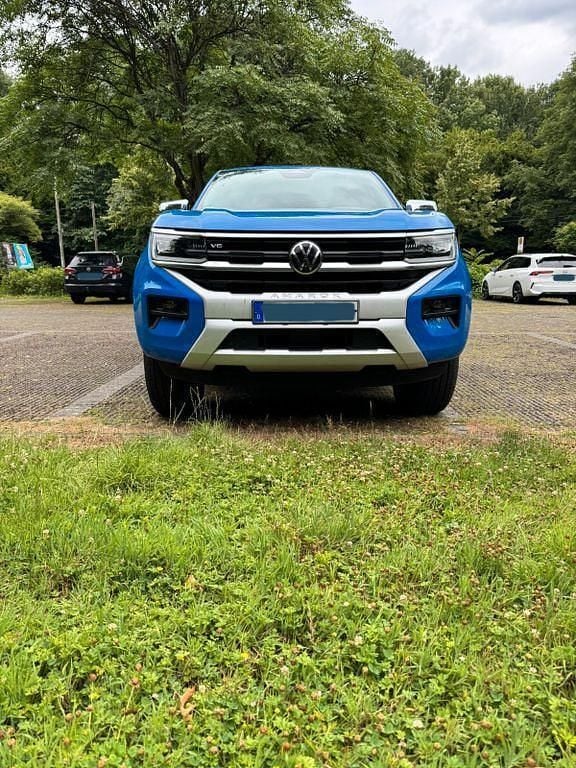 Blau Gebraucht 2023 VW Amarok Abholung | 55.000 € (Teuer) - Bild 1/4