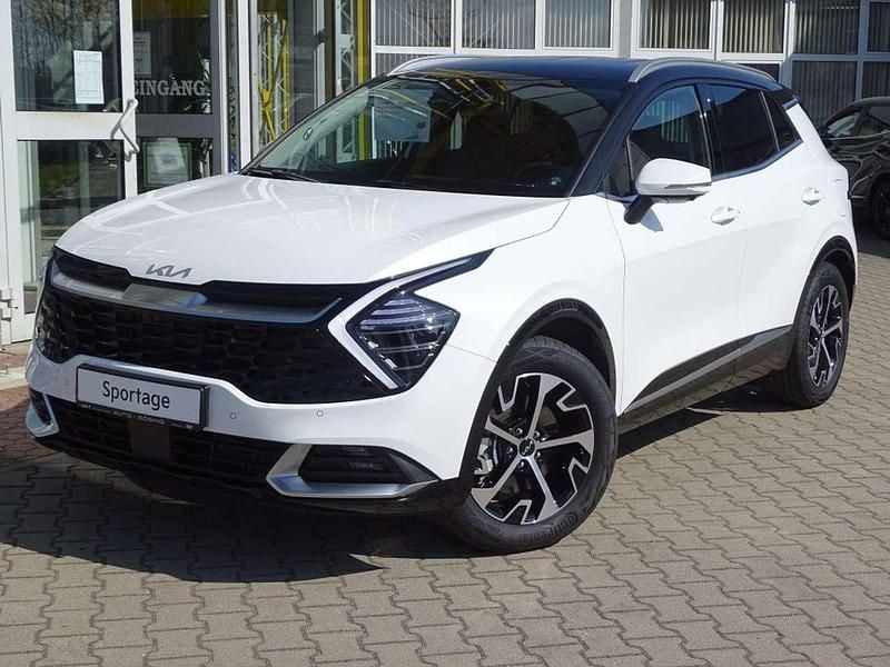 Deluxe weiß Neu 2024 Kia Sportage 4 SUV | 36.990 € (Guter Preis) - Bild 1/4