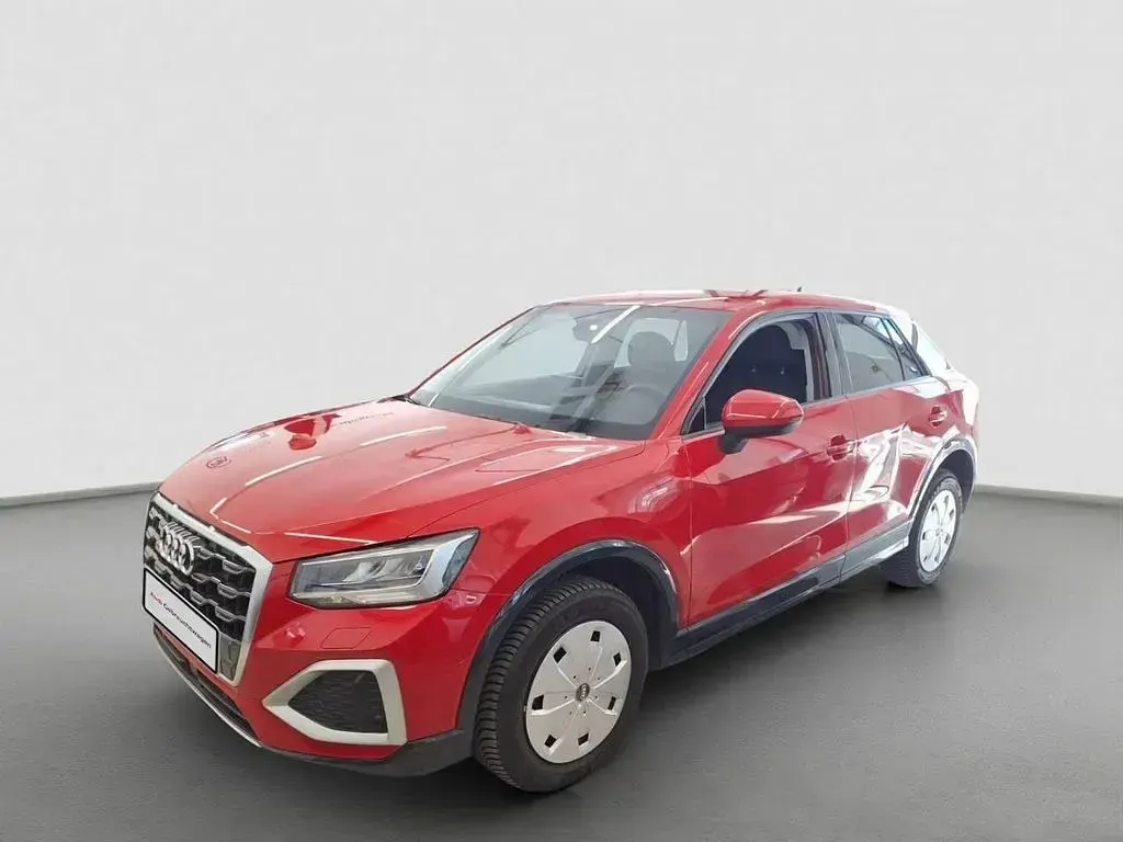 Gebraucht Audi Q2 Advanced Plus 150 PS (110 kW) 2025 Progressivrot metallic SUV