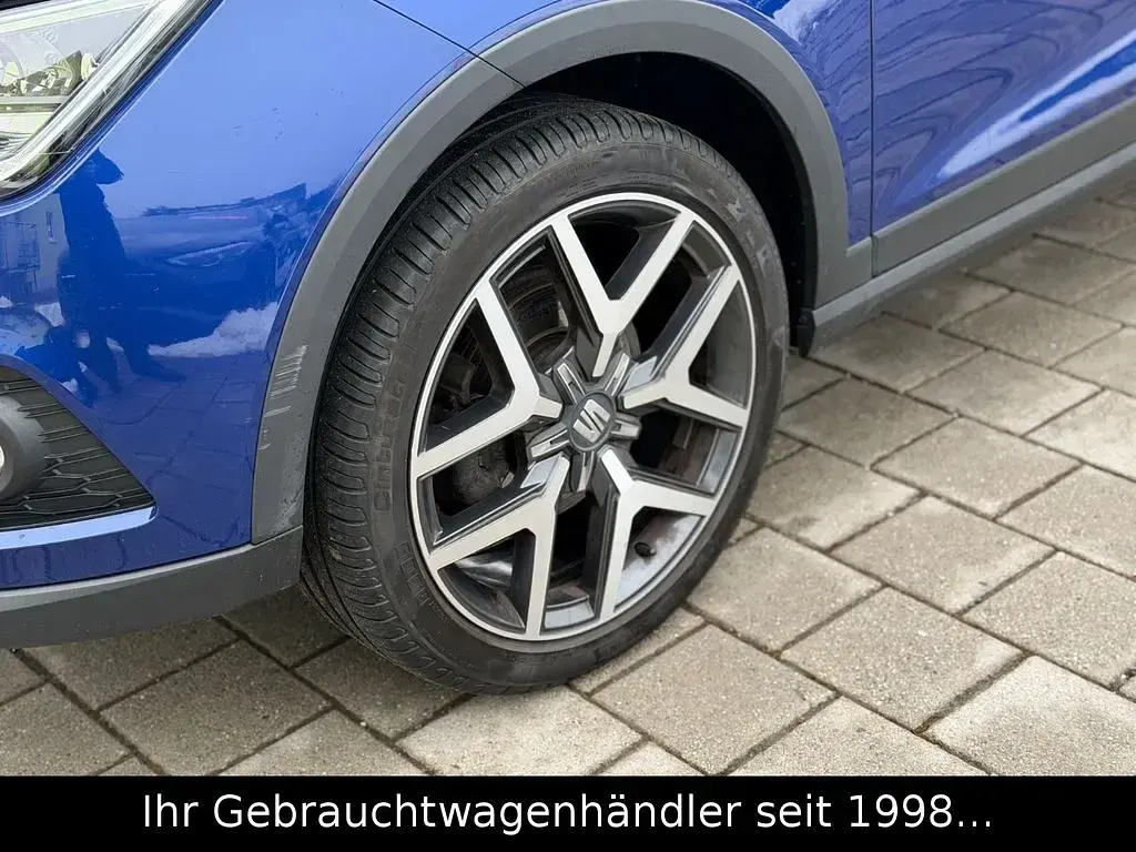 Gebraucht Seat Arona XCELLENCE 116 PS (85 kW) 2018 Blau SUV