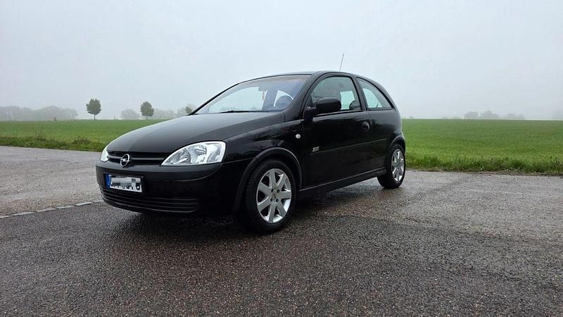 Schwarz Gebraucht 2002 Opel Corsa Sport Limousine | 800 € (Superpreis) - Bild 1/4