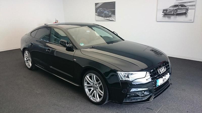 Schwarz Gebraucht 2015 Audi A5 Sport Coupé | 27.699 € - Bild 1/4