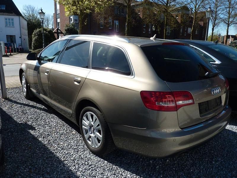 Gebraucht Audi A6 Sport 170 PS (125 kW) 2010 Dakarbeige Kombi