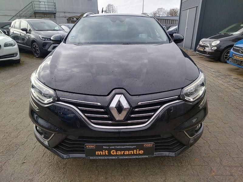Gebraucht Renault Mégane IV Symphony 132 PS (97 kW) 2018 Schwarz Limousine