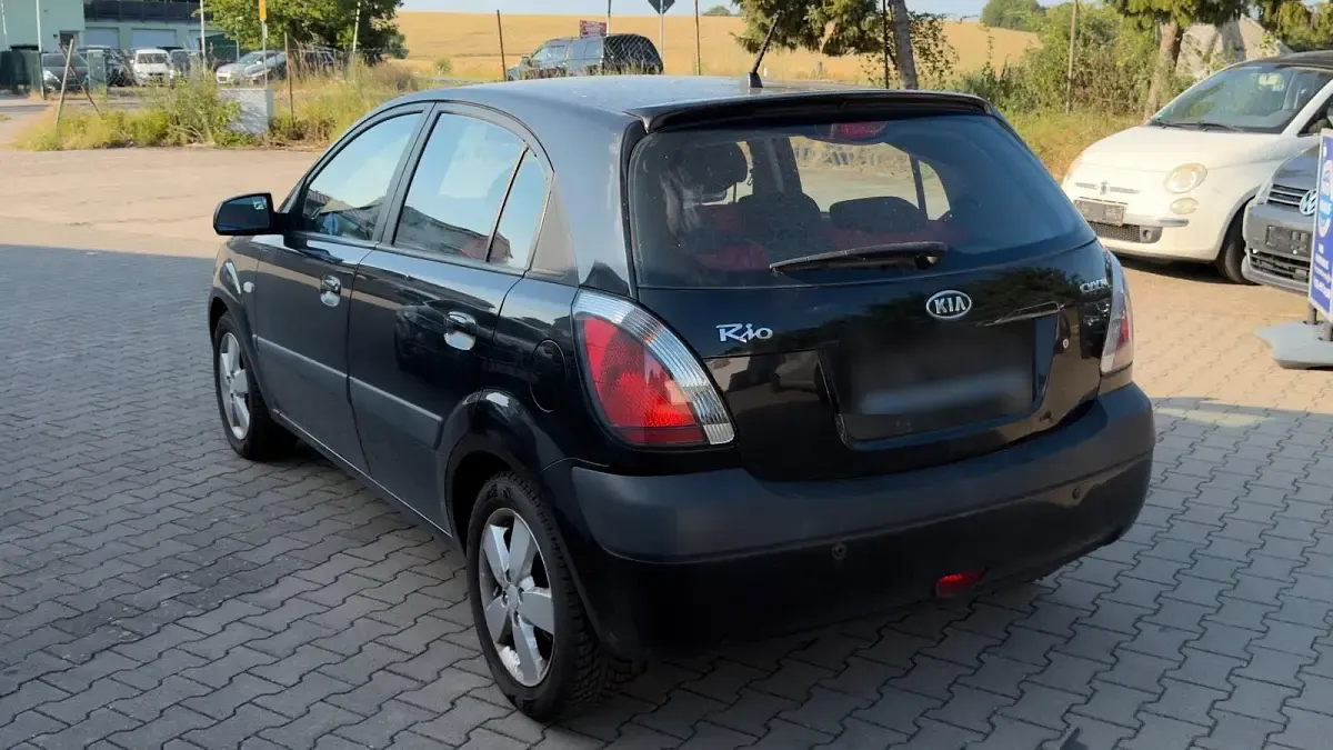 Gebraucht Kia Rio 110 PS (80 kW) 2008 Schwarz Kleinwagen