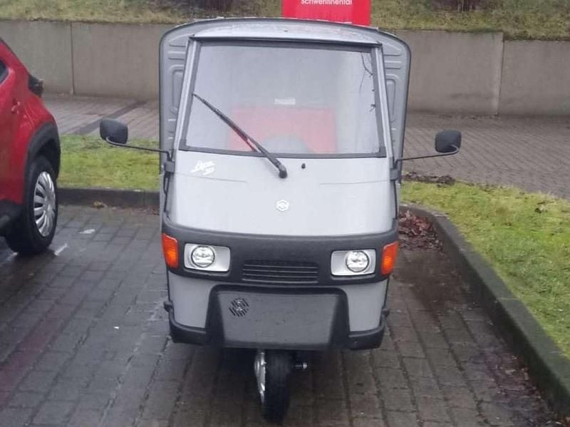 Grau Gebraucht 2023 Piaggio APE | 7.900 € - Bild 1/3
