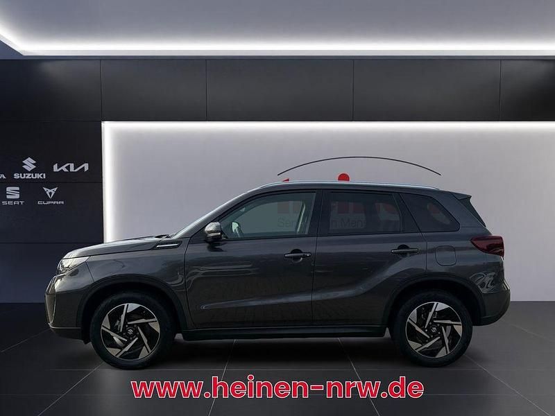 Gebraucht Suzuki Vitara Comfort+ 116 PS (85 kW) 2024 Grau SUV