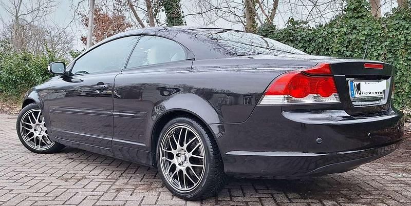 Gebraucht Volvo C70 140 PS (102 kW) 2009 Schwarz Cabrio