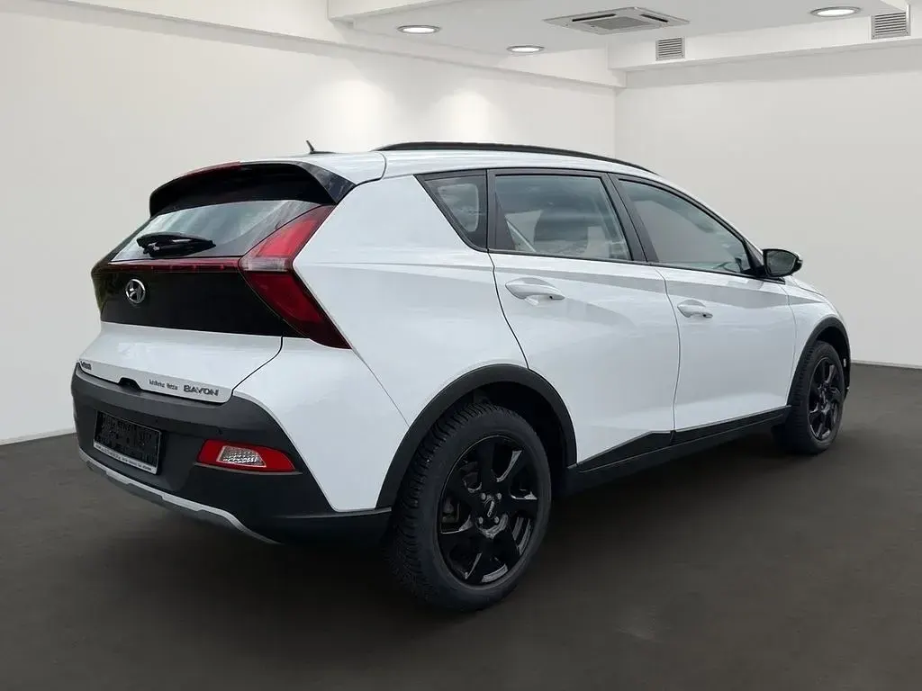 Gebraucht Hyundai Bayon Select 84 PS (61 kW) 2022 Weiß SUV