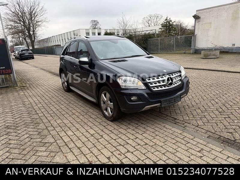 Gebraucht Mercedes ML420 306 PS (225 kW) 2008 Blau SUV