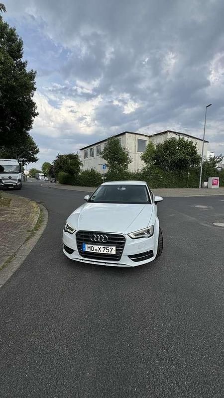 Gebraucht 2013 Audi A3 S-Line Limousine | 9.500 € (Guter Preis) - Bild 1/4