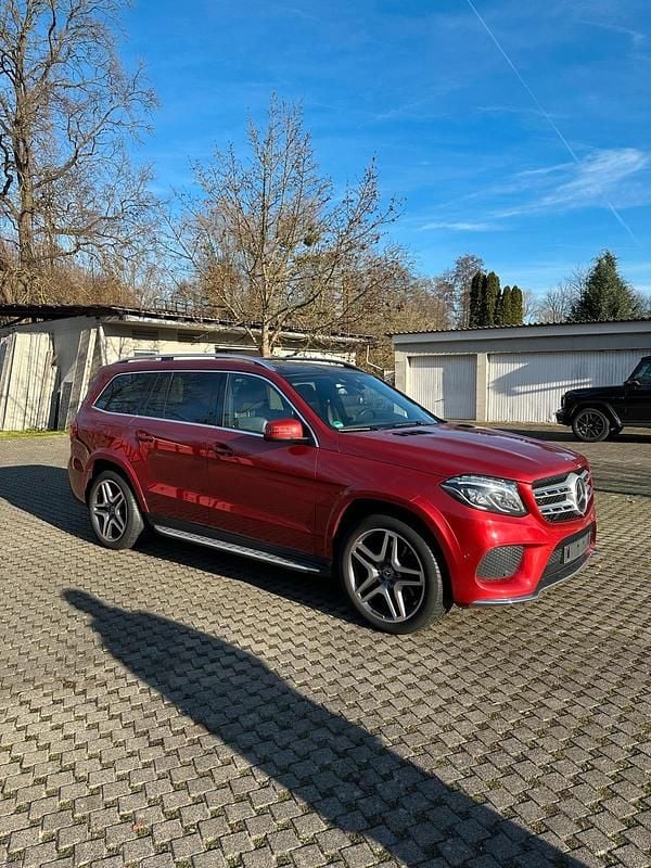 Gebraucht Mercedes GLS350 AMG line 258 PS (189 kW) 2017 Rot SUV