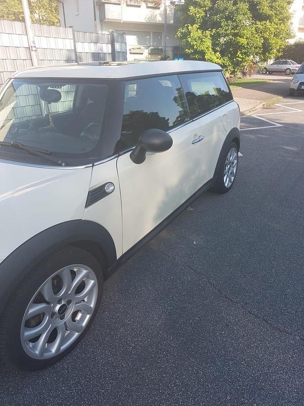 Gebraucht Mini One Clubman 98 PS (72 kW) 2010 Weiß Kombi