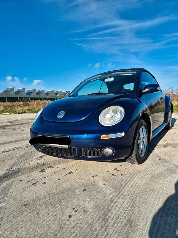 Gebraucht VW New Beetle United 115 PS (84 kW) 2008 Blau Kleinwagen