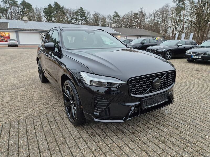 Schwarz Gebraucht 2024 Volvo XC60 Plus SUV | 53.900 € (Teuer) - Bild 1/4