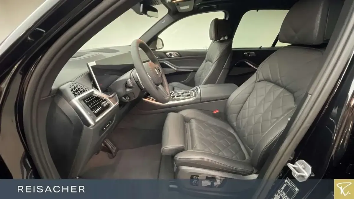 Neu BMW X5 Performance 352 PS (258 kW) 2026 Saphirschwarz metallic SUV