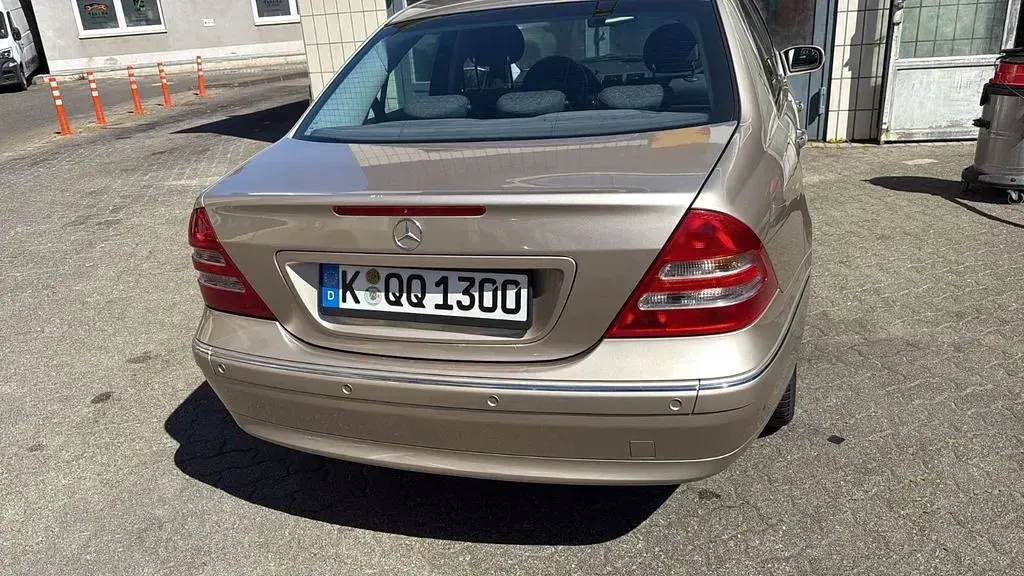 Gebraucht Mercedes C200 Elegance 163 PS (119 kW) 2001 Limousine