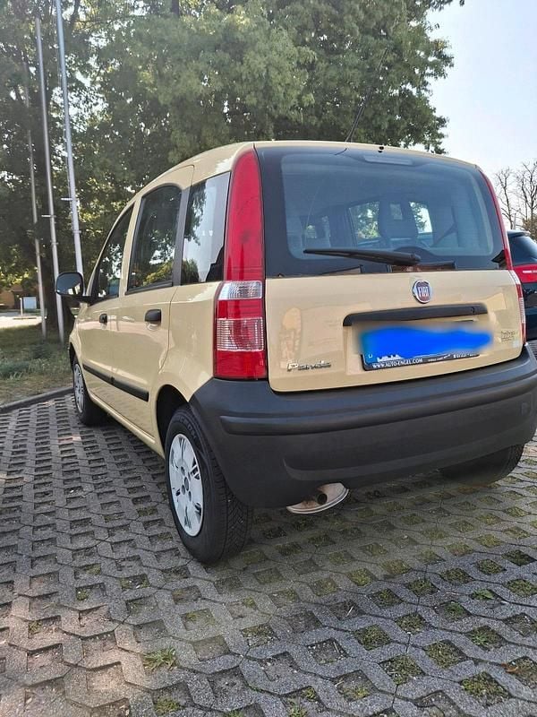 Gelb Gebraucht 2010 Fiat Panda Kleinwagen | 1.600 € (Guter Preis) - Bild 1/4
