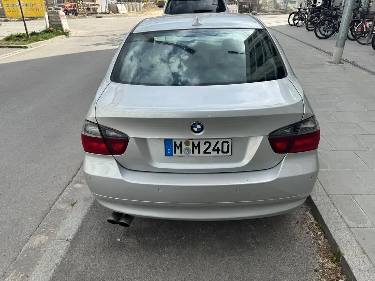 Gebraucht BMW 320 M Performance 150 PS (110 kW) 2005 Silber Limousine