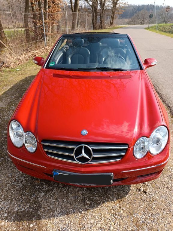 Rot Gebraucht 2007 Mercedes CLK350 Avantgarde Cabrio | 10.990 € (Guter Preis) - Bild 1/4