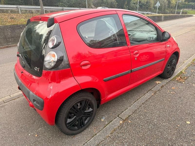 Gebraucht Citroën C1 Style 68 PS (50 kW) 2010 Rot Kleinwagen