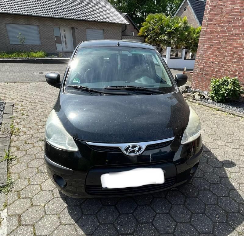 Schwarz Gebraucht 2009 Hyundai i10 Kleinwagen | 950 € - Bild 1/4