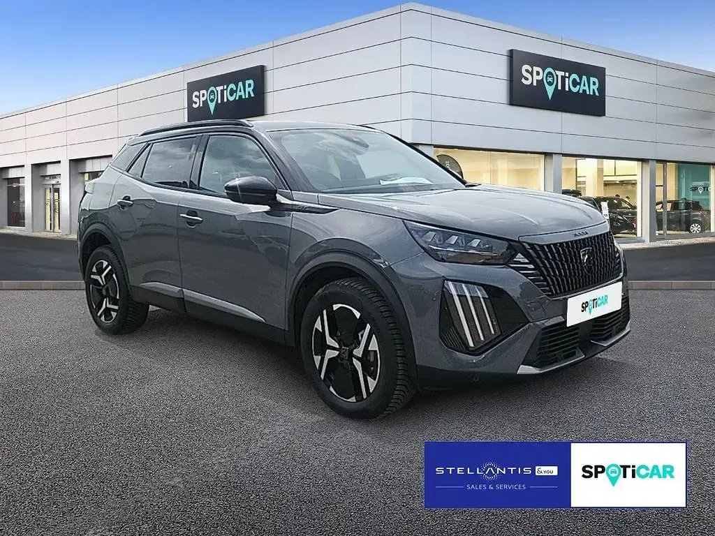 Gebraucht Peugeot 2008 GT 131 PS (96 kW) 2024 Grau SUV