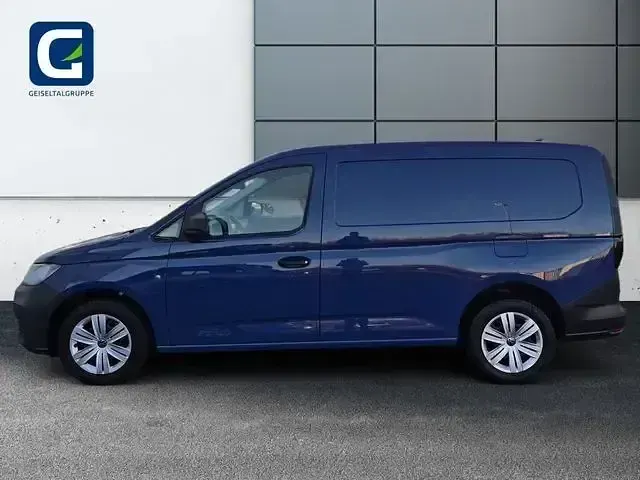 Gebraucht VW Caddy 102 PS (75 kW) 2023 Blau Van / Kleinbus