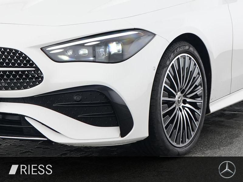 Gebraucht Mercedes CLE300 AMG 258 PS (189 kW) 2024 Unilack polarweiß Cabrio