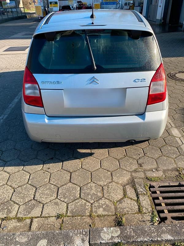 Gebraucht Citroën C2 60 PS (44 kW) 2007 Silber Kleinwagen