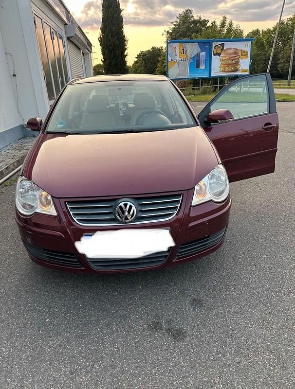 Rot Gebraucht 2005 VW Polo Kleinwagen | 1.100 € (Superpreis) - Bild 1/4