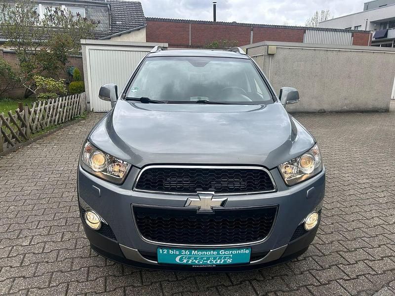Gebraucht Chevrolet Captiva LTZ 184 PS (135 kW) 2012 Grau SUV