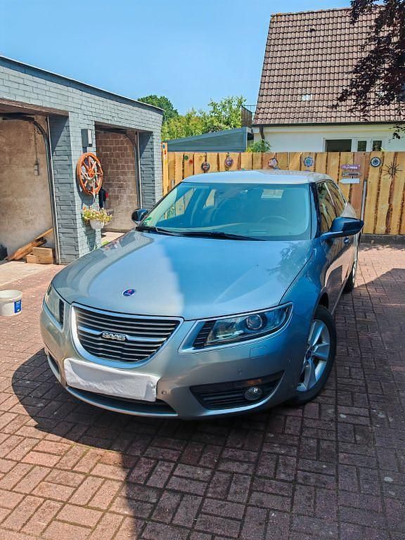 Silber Gebraucht 2010 Saab 9-5 Vector Limousine | 8.750 € - Bild 1/4