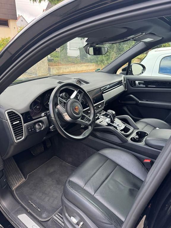 Schwarz Gebraucht 2020 Porsche Cayenne SUV | 61.500 € - Bild 1/4