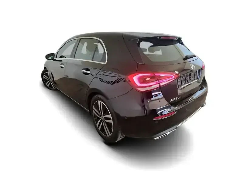 Używany Mercedes A220 Progressive 2022 Czarny Sedan/Limuzyna