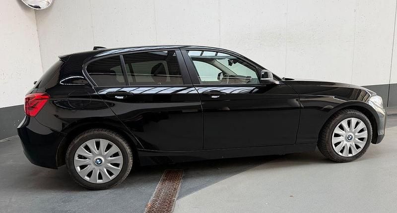 Gebraucht BMW 116 Advantage 109 PS (80 kW) 2015 Schwarz Kleinwagen