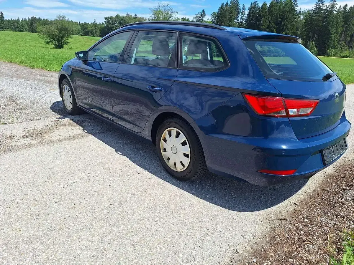 Gebraucht Seat Leon Reference 110 PS (80 kW) 2017 Blau Kombi