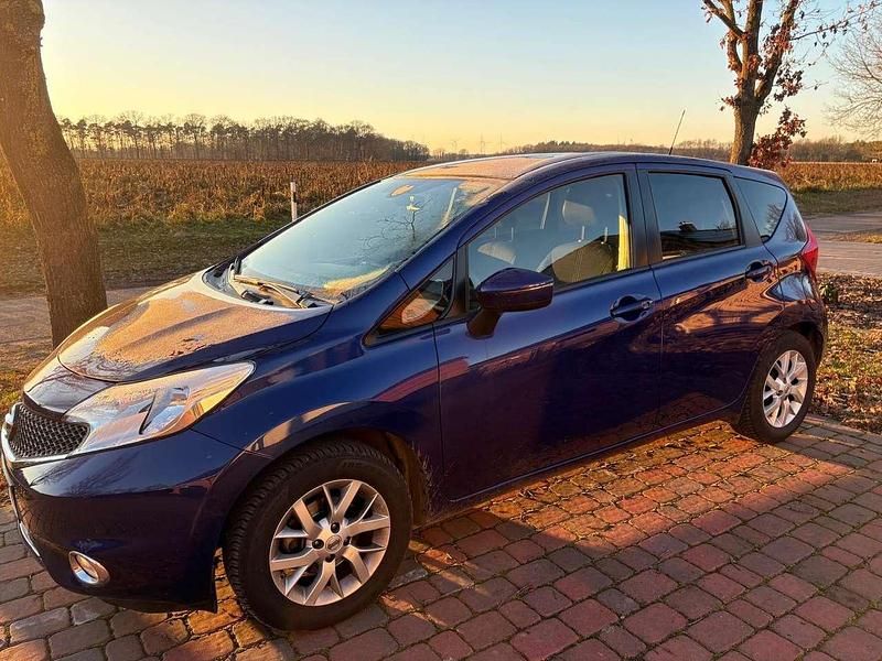 Blau Gebraucht 2016 Nissan Note Acenta+ Kombi | 9.800 € (Etwas zu teuer) - Bild 1/4