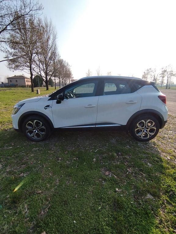 Usado Renault Captur Intens 116 CV (85 kW) 2020 Blanco SUV