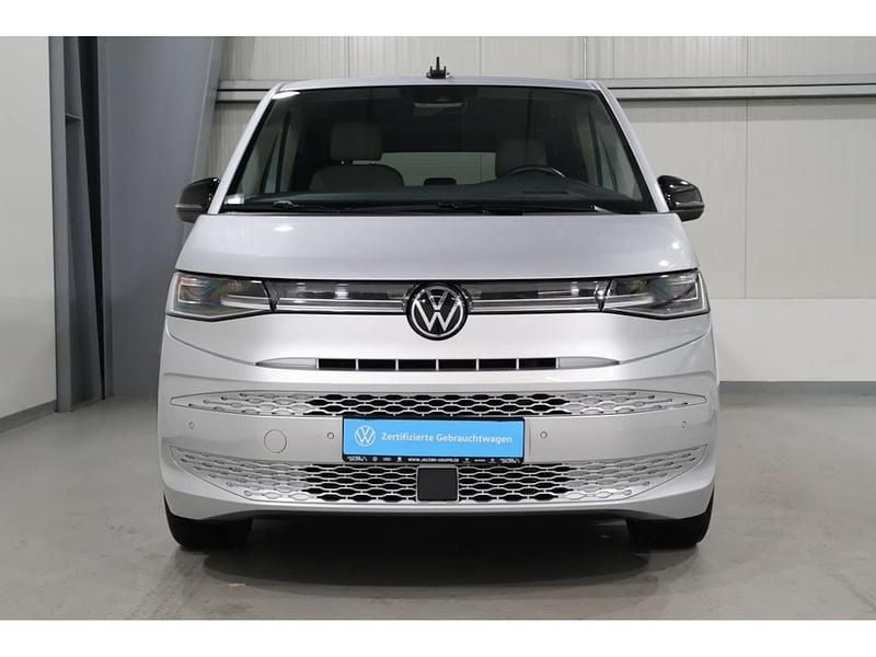 Second-hand VW Multivan Style 150 CP (110 kW) 2025 Monovolum