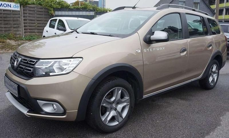 Beige Gebraucht 2019 Dacia Logan MCV Stepway Kombi | 11.480 € (Fairer Preis) - Bild 1/4