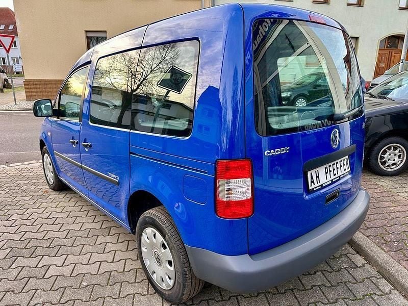 Gebraucht VW Caddy Team 80 PS (58 kW) 2010 Blau Van / Kleinbus