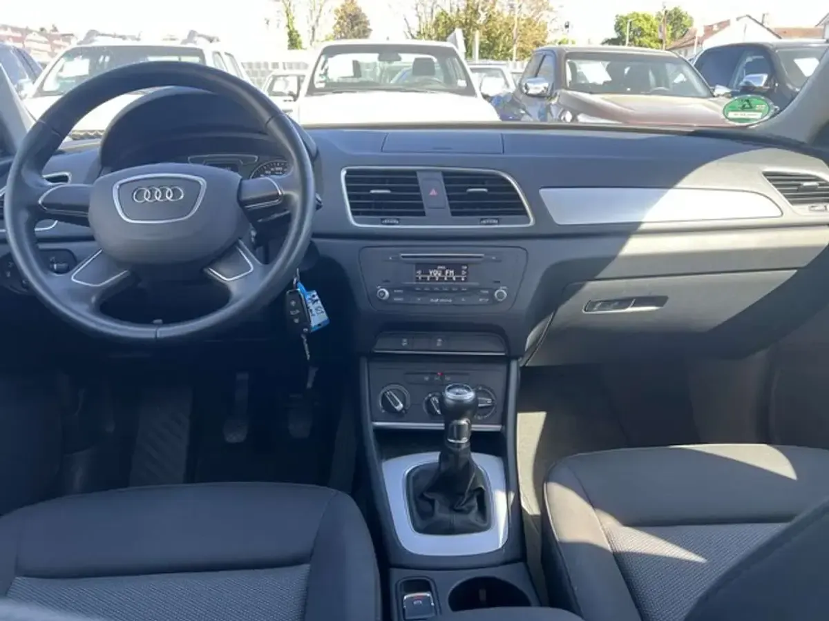 Gebraucht Audi Q3 150 PS (110 kW) 2015 Schwarz SUV