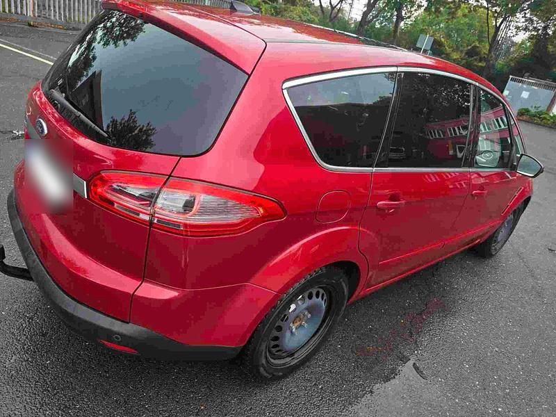 Gebraucht Ford S-MAX Titanium S 163 PS (119 kW) 2014 Rot Van / Kleinbus