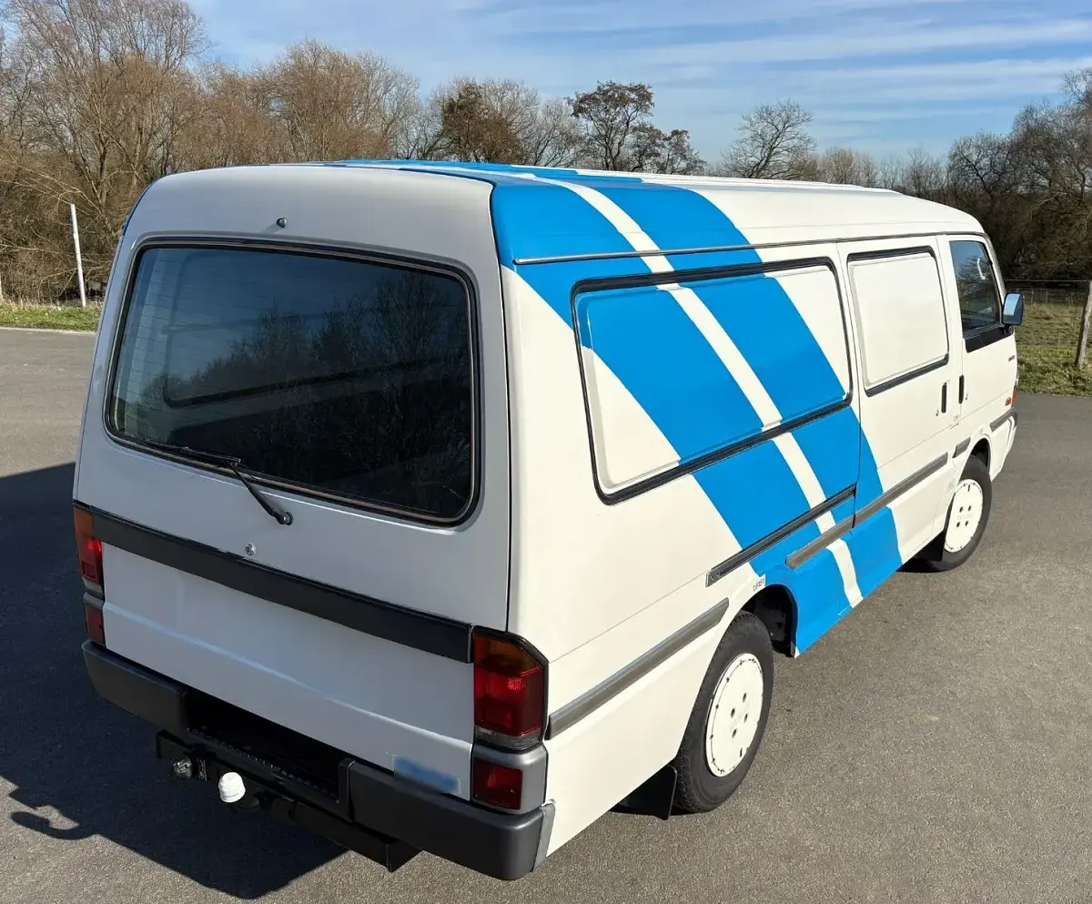 Gebraucht Mazda E Series 86 PS (63 kW) 1989 Weiß Van