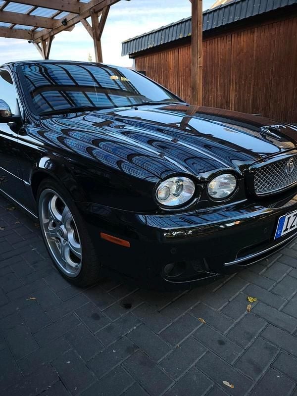 Gebraucht Jaguar X-type Executive 146 PS (107 kW) 2008 Schwarz Limousine