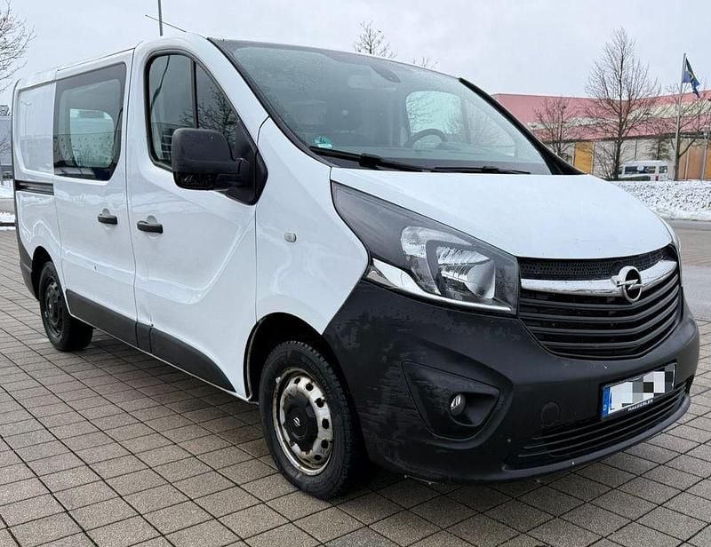 Weiß Gebraucht 2016 Opel Vivaro Van / Kleinbus | 6.950 € - Bild 1/4