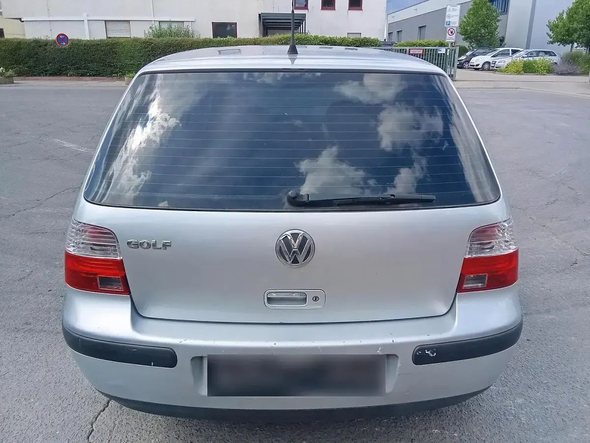 Gebraucht VW Golf IV 75 PS (55 kW) 2002 Silber Limousine